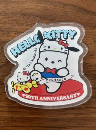 Daiso Japan Sanrio Magnet Hello Kitty celebrates 50 years in vibrant acrylic.